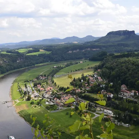 Hébergement de vacances Panoramablick In By Interhome